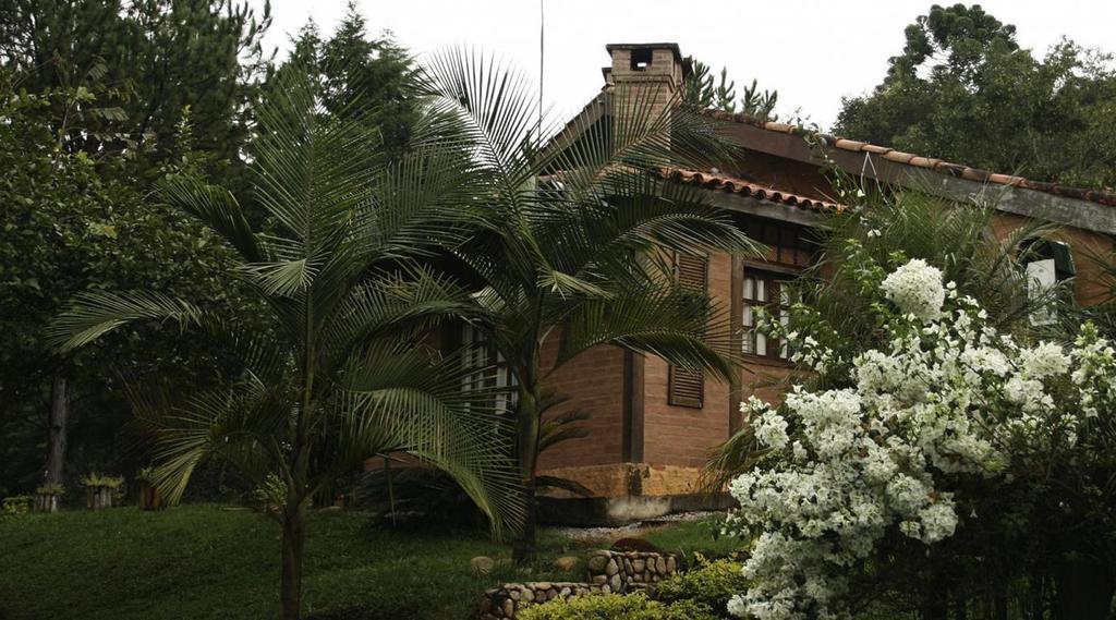 Pousada Villa Campestre Santo Antônio do Pinhal Exterior foto